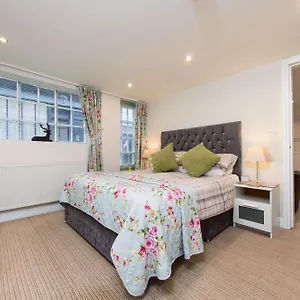 https://the-old-whitby.yorkshirehotels.net